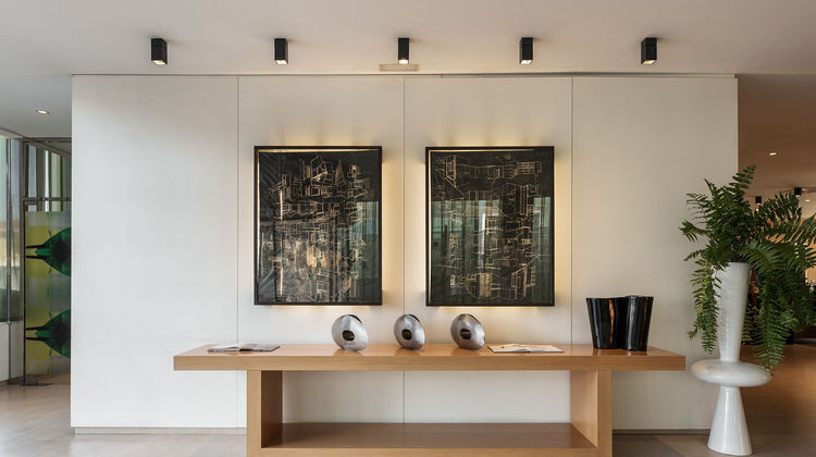 Exe Zizur Pamplona Lobby