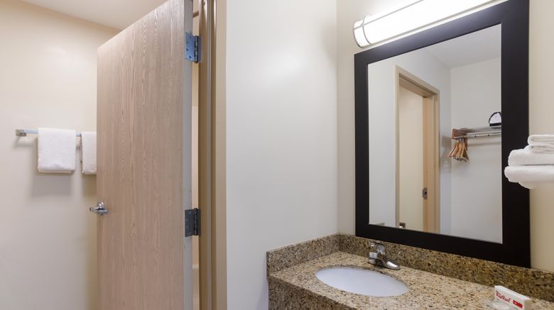 <b>Red Roof Inn London I-75 Room</b>. Images powered by <a href="https://www.leonardoworldwide.com/" title="Leonardo Worldwide" target="_blank">Leonardo</a>.