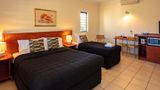 <b>Cairns Queenscourt Suite</b>. Images powered by <a href="https://www.leonardoworldwide.com/" title="Leonardo Worldwide" target="_blank">Leonardo</a>.