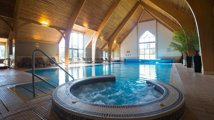 Voco Lythe Hill Hotel & Spa Pool