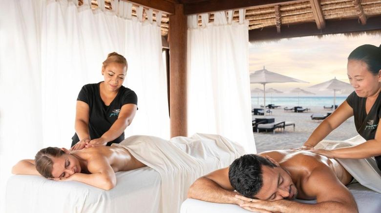 <b>Bucuti & Tara Beach Resort Spa</b>. Images powered by <a href="https://www.leonardoworldwide.com/" title="Leonardo Worldwide" target="_blank">Leonardo</a>.