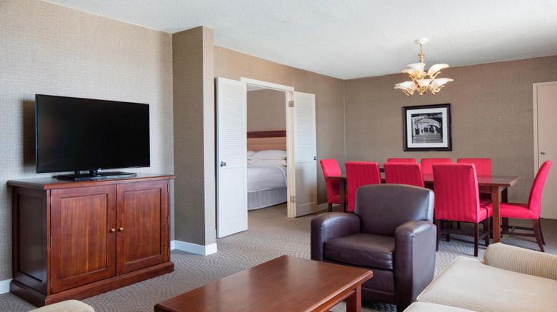 <b>Sheraton Harrisburg Hershey Hotel Suite</b>. Images powered by <a href="https://www.leonardoworldwide.com/" title="Leonardo Worldwide" target="_blank">Leonardo</a>.