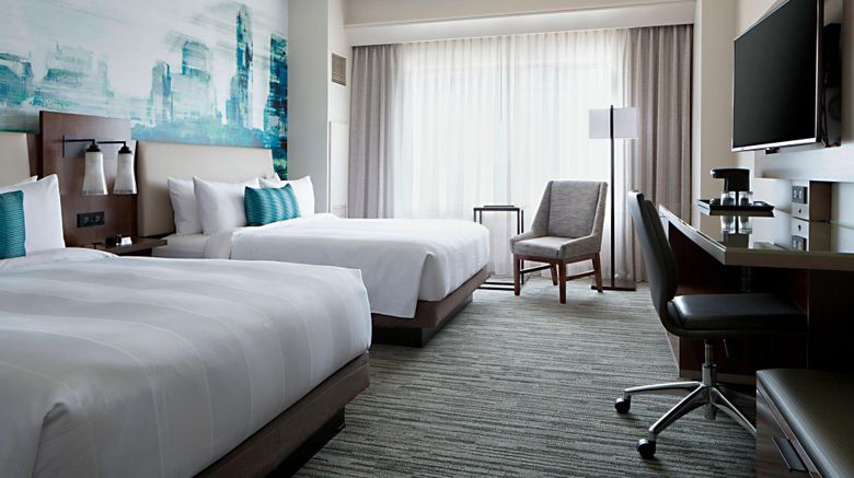 <b>Indianapolis Marriott Downtown Room</b>. Images powered by <a href="https://www.leonardoworldwide.com/" title="Leonardo Worldwide" target="_blank">Leonardo</a>.