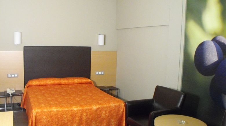 <b>Hotel Pere III El Gran Room</b>. Images powered by <a href="https://www.leonardoworldwide.com/" title="Leonardo Worldwide" target="_blank">Leonardo</a>.