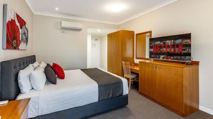 Eastgate on the Range Motel Room