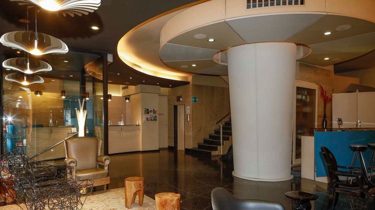 Lancaster Hotel Lobby