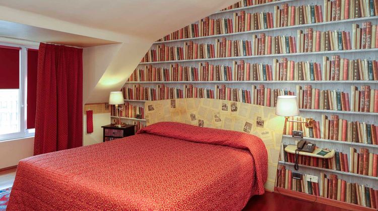 Lancaster Hotel Room