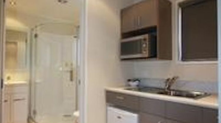 555 Motel Dunedin Suite