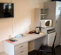 Alpers Lodge Room