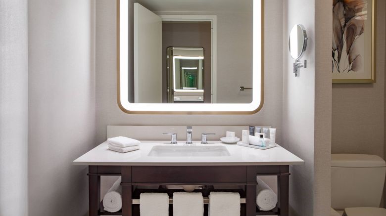 <b>JW Marriott Atlanta Buckhead Room</b>. Images powered by <a href="https://www.leonardoworldwide.com/" title="Leonardo Worldwide" target="_blank">Leonardo</a>.