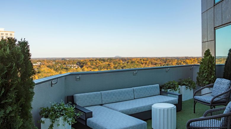 <b>JW Marriott Atlanta Buckhead Suite</b>. Images powered by <a href="https://www.leonardoworldwide.com/" title="Leonardo Worldwide" target="_blank">Leonardo</a>.