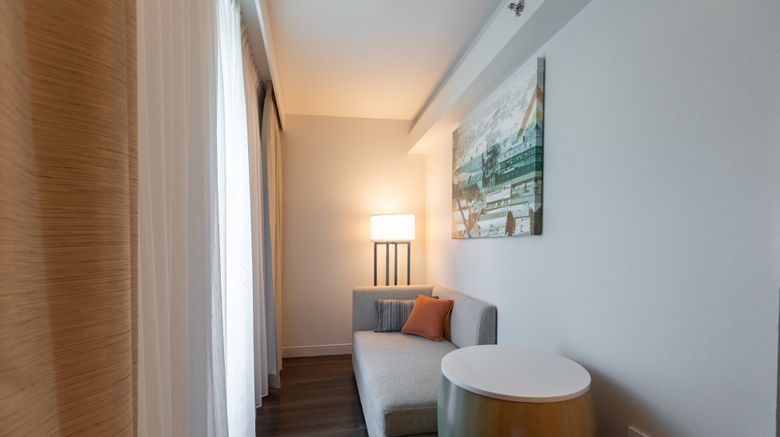 <b>Delta Hotels by Marriott Raleigh-Durham Room</b>. Images powered by <a href="https://www.leonardoworldwide.com/" title="Leonardo Worldwide" target="_blank">Leonardo</a>.