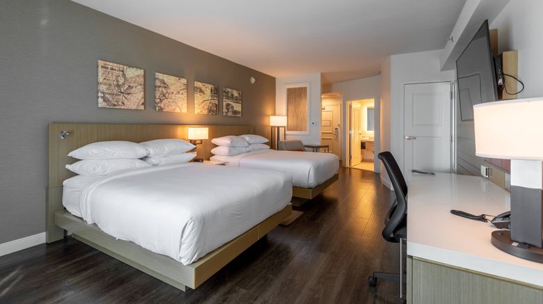 <b>Delta Hotels by Marriott Raleigh-Durham Room</b>. Images powered by <a href="https://www.leonardoworldwide.com/" title="Leonardo Worldwide" target="_blank">Leonardo</a>.