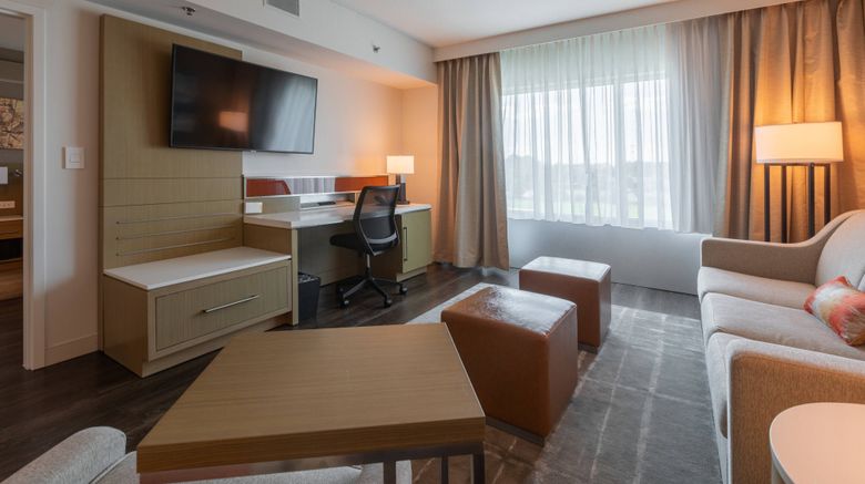 <b>Delta Hotels by Marriott Raleigh-Durham Suite</b>. Images powered by <a href="https://www.leonardoworldwide.com/" title="Leonardo Worldwide" target="_blank">Leonardo</a>.