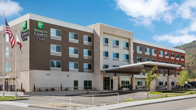 <b>Holiday Inn Express & Suites Ukiah Exterior</b>. Images powered by <a href="https://www.leonardoworldwide.com/" title="Leonardo Worldwide" target="_blank">Leonardo</a>.