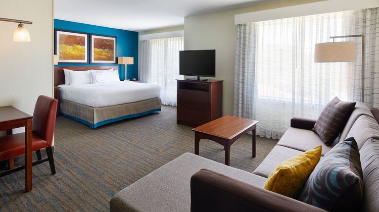 Residence Inn by Marriott Suite