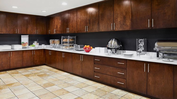 Residence Inn by Marriott Restaurant