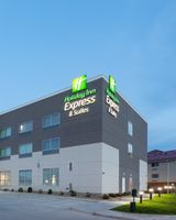 Holiday Inn Express & Suites Firestone