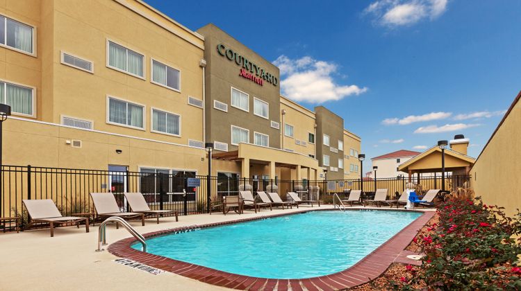 Courtyard Odessa Pool