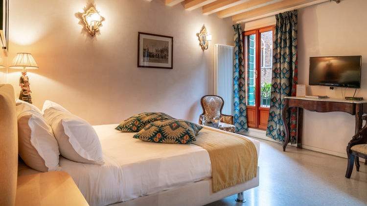 Palazzo San Luca Room