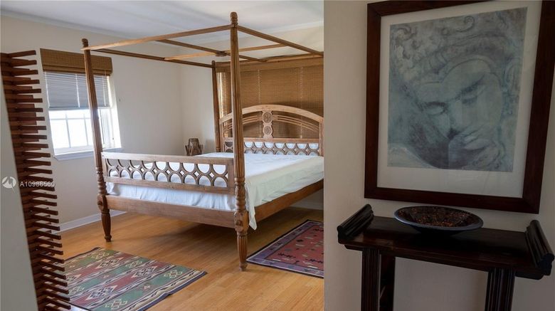 <b>Ocean Drive South Beach Deluxe Suite Room</b>. Images powered by <a href="https://www.leonardoworldwide.com/" title="Leonardo Worldwide" target="_blank">Leonardo</a>.