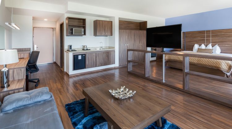 Wyndham Garden Colima Suite