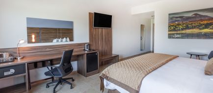 Wyndham Garden Colima Exterior