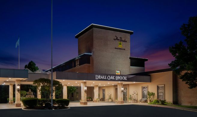 The Drake Oak Brook Autograph Collection Exterior