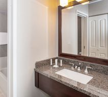 Chicago Marriott Suites Deerfield Room