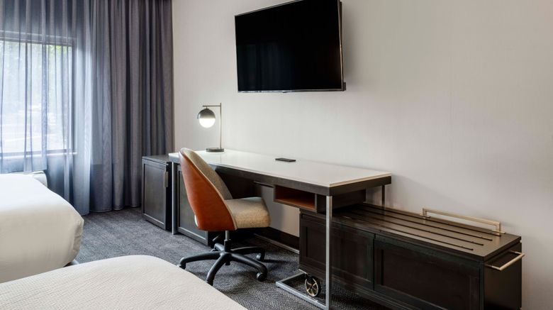 <b>Courtyard Denver Southwest/Lakewood Room</b>. Images powered by <a href="https://www.leonardoworldwide.com/" title="Leonardo Worldwide" target="_blank">Leonardo</a>.