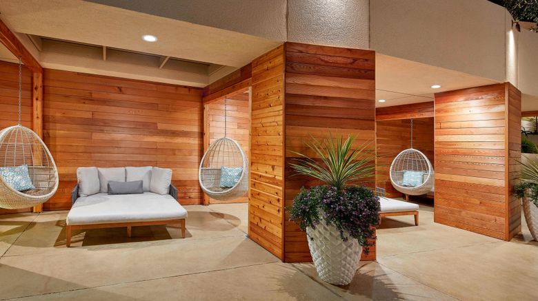 <b>San Diego Marriott Mission Valley Recreation</b>. Images powered by <a href="https://www.leonardoworldwide.com/" title="Leonardo Worldwide" target="_blank">Leonardo</a>.