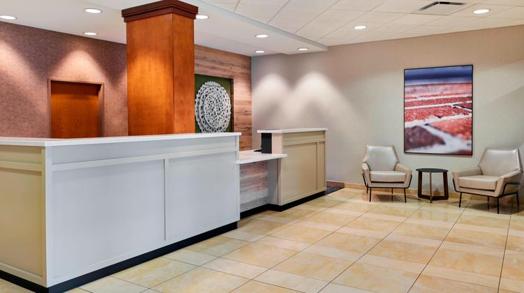 Fairfield Inn & Suites Indianapolis Dtwn Lobby