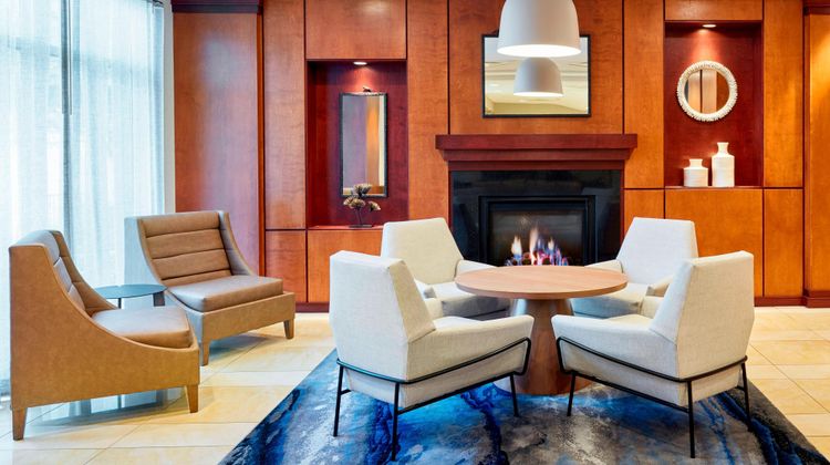 Fairfield Inn & Suites Indianapolis Dtwn Lobby