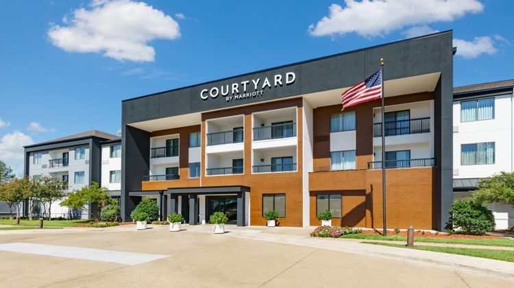 Courtyard Dallas Lewisville Exterior