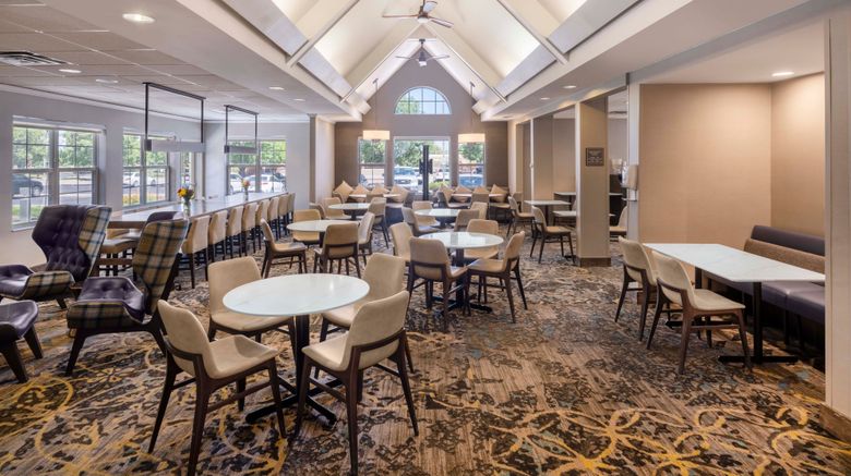 <b>Residence Inn Denver Southwest/Lakewood Lobby</b>. Images powered by <a href="https://www.leonardoworldwide.com/" title="Leonardo Worldwide" target="_blank">Leonardo</a>.