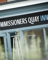 Commissioners Quay Inn