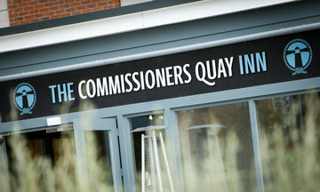 Commissioners Quay Inn