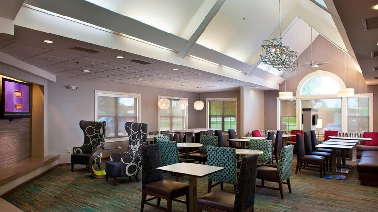 <b>Residence Inn Baton Rouge Siegen Lane Lobby</b>. Images powered by <a href="https://www.leonardoworldwide.com/" title="Leonardo Worldwide" target="_blank">Leonardo</a>.