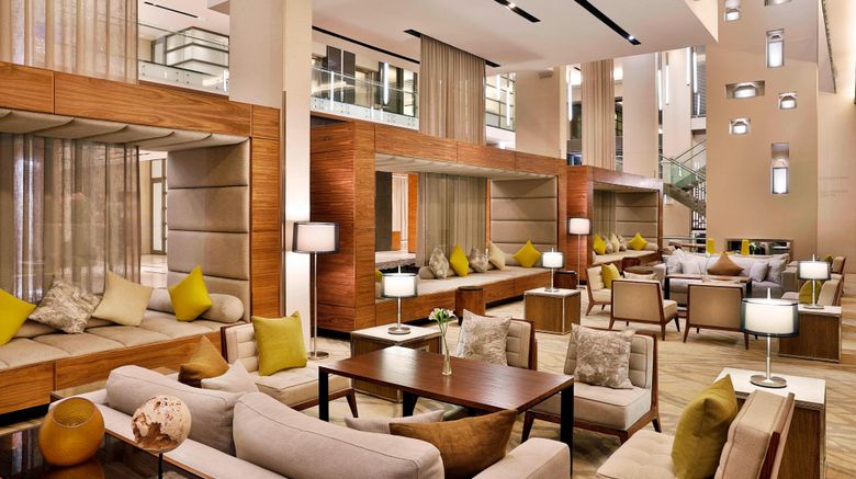 <b>Cape Town Marriott Hotel Crystal Towers Restaurant</b>. Images powered by <a href="https://www.leonardoworldwide.com/" title="Leonardo Worldwide" target="_blank">Leonardo</a>.