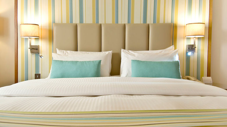 <b>Danat Al Ain Resort Suite</b>. Images powered by <a href="https://www.leonardoworldwide.com/" title="Leonardo Worldwide" target="_blank">Leonardo</a>.