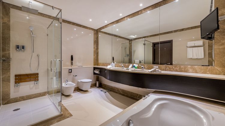 Four Points by Sheraton Kuwait Room