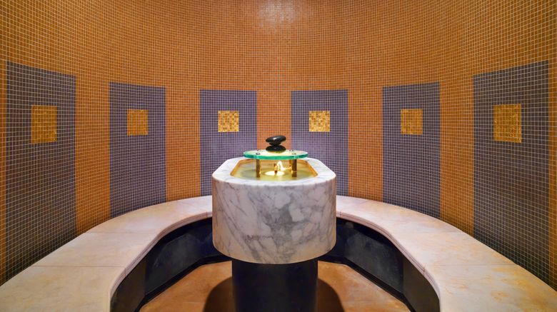 <b>The Westin Excelsior Rome Room</b>. Images powered by <a href="https://www.leonardoworldwide.com/" title="Leonardo Worldwide" target="_blank">Leonardo</a>.