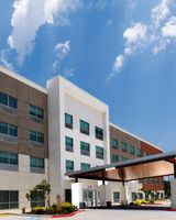 Holiday Inn Express & Suites Stafford NW