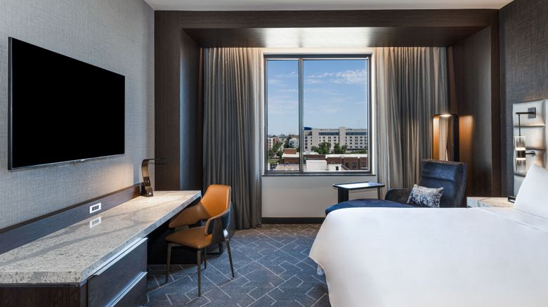 <b>Renaissance Downtown Bricktown Hotel Suite</b>. Images powered by <a href="https://www.leonardoworldwide.com/" title="Leonardo Worldwide" target="_blank">Leonardo</a>.