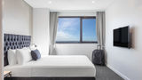 Meriton Suites Kent Street Suite