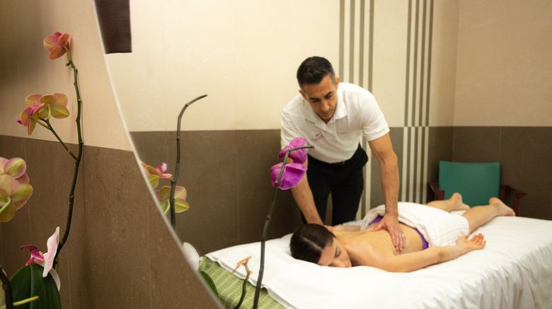 <b>Hotel Terme Antoniano Recreation</b>. Images powered by <a href="https://www.leonardoworldwide.com/" title="Leonardo Worldwide" target="_blank">Leonardo</a>.