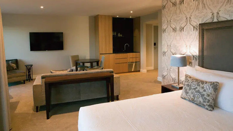 <b>Porters Boutique Hotel Suite</b>. Images powered by <a href="https://www.leonardoworldwide.com/" title="Leonardo Worldwide" target="_blank">Leonardo</a>.