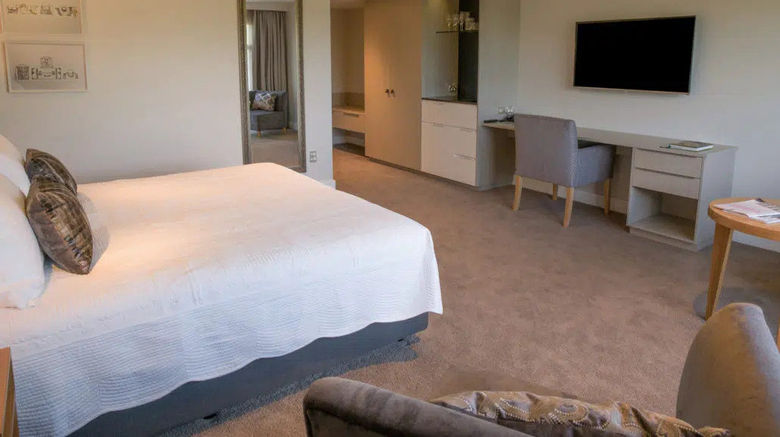 <b>Porters Boutique Hotel Room</b>. Images powered by <a href="https://www.leonardoworldwide.com/" title="Leonardo Worldwide" target="_blank">Leonardo</a>.