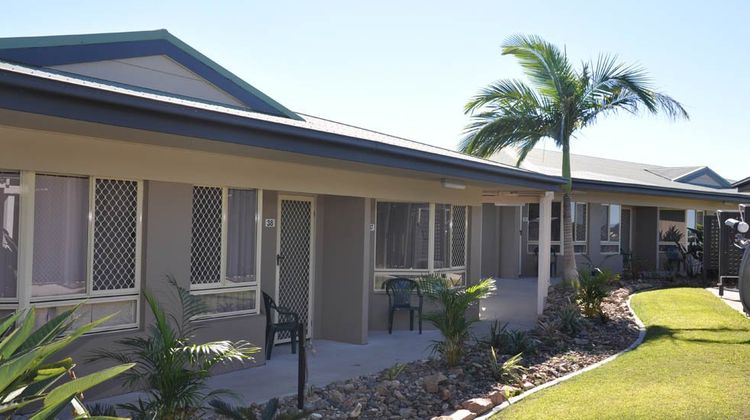 Port Denison Motor Inn Exterior