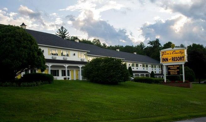 Town & Country Inn and Resort Exterior